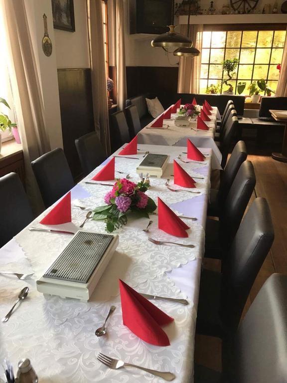 Hotel Zum Gruenen Jaeger Barsinghausen Exteriér fotografie