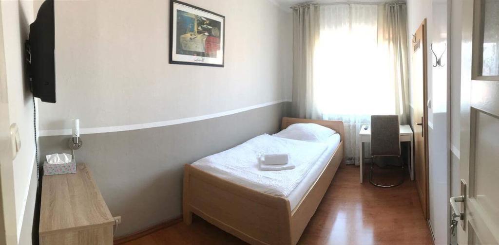 Hotel Zum Gruenen Jaeger Barsinghausen Exteriér fotografie